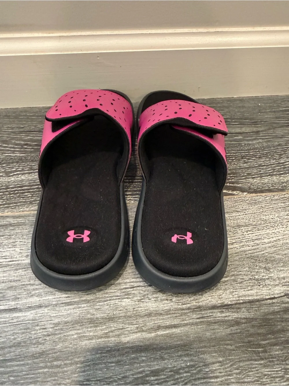 Under Armour Kids Hot Pink and Black Adjustable Slide Sandals
